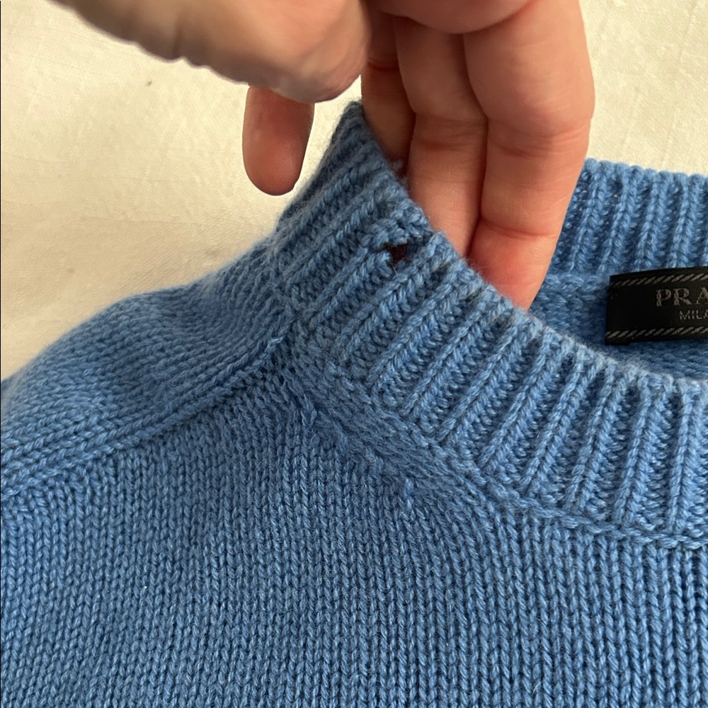 Prada Men's Sky Blue 100% Cashmere Crewneck Sweater - Picture 4 of 5